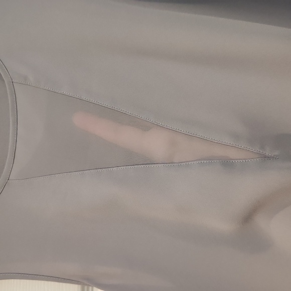 Express Tank Top - Picture 3 of 6